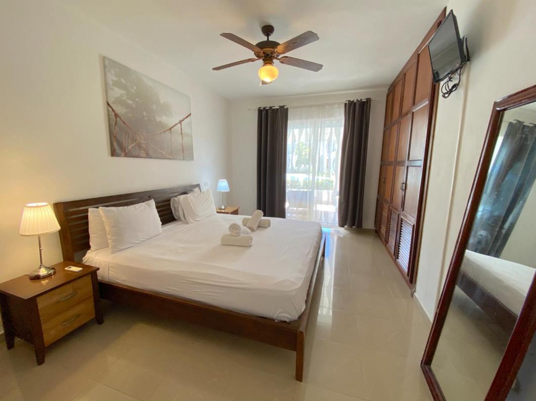 Blue Ocean Beachfront Villas & Apartments - Wifi, Pool, Bbq, Playa Los Corales Punta Cana Zewnętrze zdjęcie
